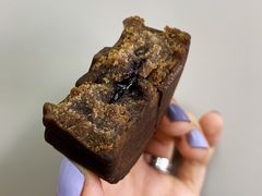 浅糖季榛果巧克力流心月饼-盒马鲜生(十里堡店)