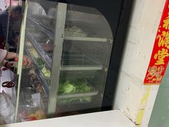 -空投来辣·麻辣香锅·冒菜(华新美食荟店)