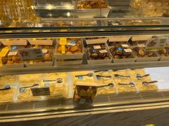 -鲍师傅糕点(大沽南路店)