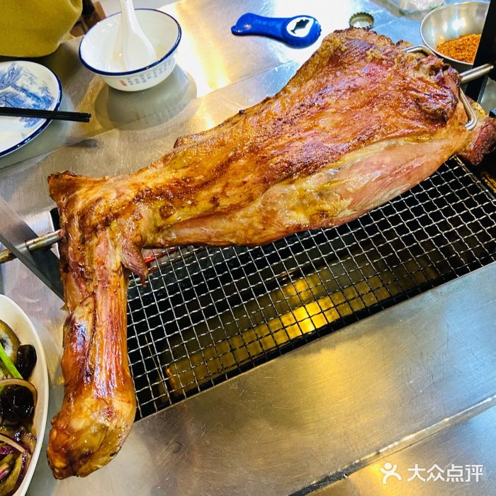 迎燕阁烤羊腿(二环南路店)图片