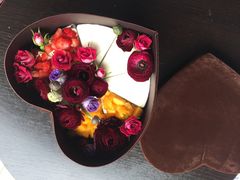 初见吾心鲜花千层蛋糕-艾加柒克蛋糕茶歇甜品台(春熙路店)