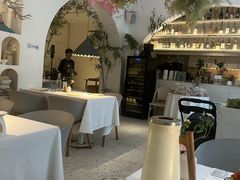 -春树下·树屋花房西餐厅(罍街AS1980店)