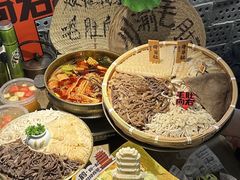 -毛肚向右·川渝毛肚王(经开永旺店)
