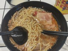 -肥汁米蘭香港米线(长宁来福士店)