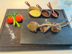 -弦月窗LUNETTE BY AMANDA(复兴路店)