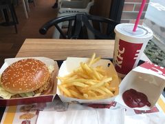 香辣鸡腿抱套餐-肯德基(黄渡DT店)