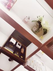 -美肤盾祛痘·问题肌头疗管理中心