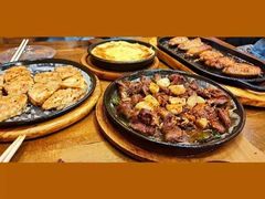 -老东镇啤酒屋海鲜加工·蒸汽海鲜·海鲜烧烤(台东店)