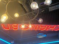 -唱吧麦颂KTV(西单华威潮铺街店)