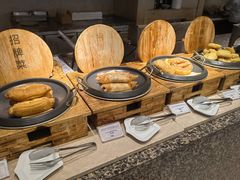 -天津京基皇冠假日酒店
