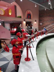 -宝燕水乐园