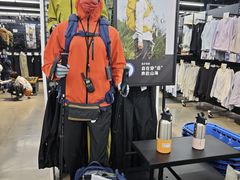 -迪卡侬(大英山店)