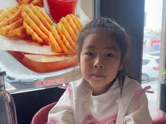 -必胜客(欧亚卖场店)