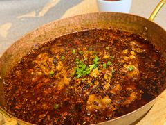 -有红鸡毛店·川菜(建设路店)