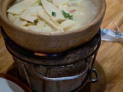 -头上红煨盐鸡·非遗院子餐厅
