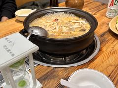 -菌之家·专业纯野生菌火锅·特色炒菌
