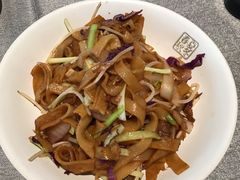 干炒牛河-晋江荣誉国际酒店·港誉茶餐厅