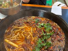 -鸿顺老铁锅美蛙鱼府(解放碑店)
