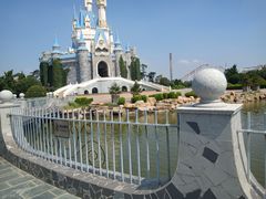 -泉城欧乐堡梦幻世界