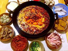 -周幺妹重庆老火锅(银泰城总店)