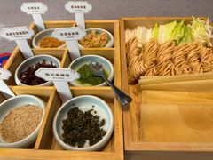 -鹊华居·地道鲁菜·海鲜·融合味(大明湖店)