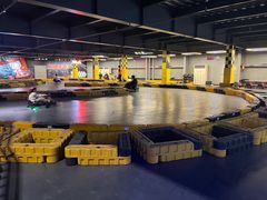 -极限PLAY运动娱乐新世界·团建派对表演休闲馆·室内高空游乐园