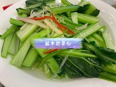 -渔意楼·驰名沙田乳鸽(五羊旗舰店)