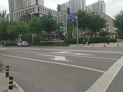-华府九号海鲜烧烤大排档(龙域店)