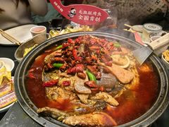 -辣尚瘾·烤鱼·新川菜(交大直营店)