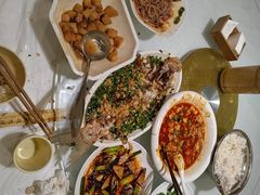 -华光驿站私房菜·黑金冠