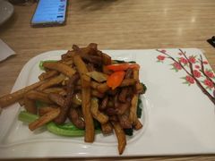 -粤仔湾砂锅粥(广益哥伦布店)