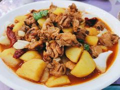 新疆大盘鸡-新疆巴州金丝特餐厅(大钟寺店)