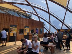 -怀托摩萤火虫洞