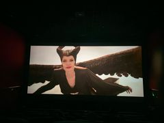 -武汉华夏国际影城(鲁广店)