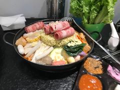 -烤路里·韩国品质自助烤肉(石路天虹4号店)