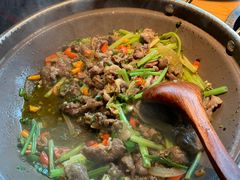 猫儿山的小黄牛-吃饭皇帝大(解放西路店)
