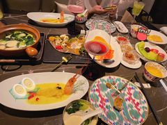 -海派悦庭·海胆烧麦·新融合菜(凯德广场店)