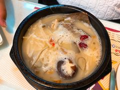 -益百岁牛尾汤(香山路店)