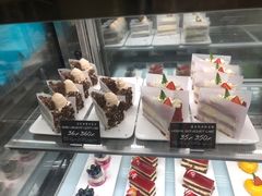 零售区-港丽餐厅(杭大店)