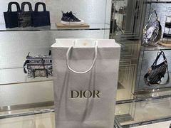 -DIOR迪奥(德基广场女装店)
