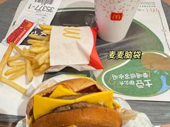 -麦当劳(中山公园龙之梦店)