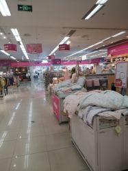 -孩子王(巴南万达广场店)