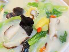 无油鱼汤煮时蔬-花舍·新派粤菜·西餐·下午茶(亚运村·鸟巢店)