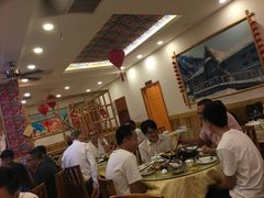 大堂-鹤乡东北菜(崮山路店)
