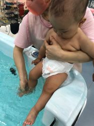 -熊小米专业儿童游泳馆