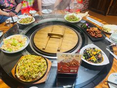-人民公社铁锅炖·东北菜(卫国道店)