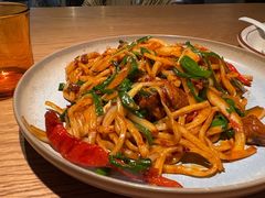 -纳鲁孜·新疆特色餐厅(上海悦荟广场店)