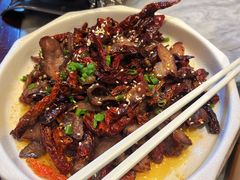 -蔼若春.传承三十年云南菜(金碧公园店)