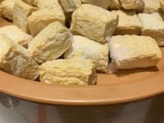 -龍歌自助小火锅(市南金茂湾店)