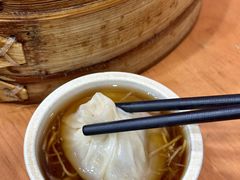 -莱莱小笼·乔艾